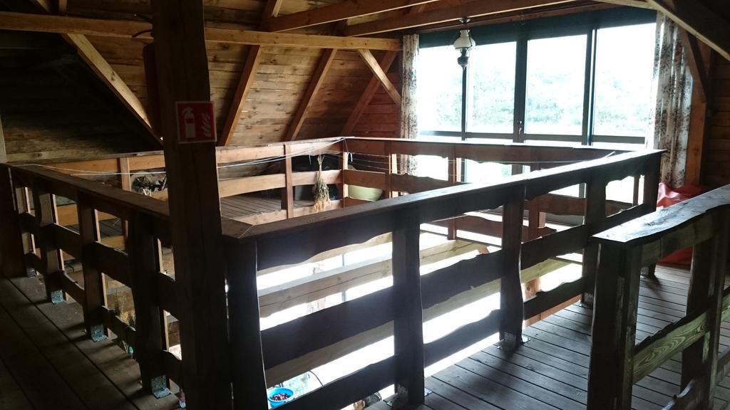 Modrzewiowa Chata Zaborze  Esterno foto